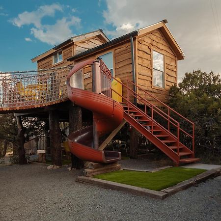 Vila Crows Nest Treehouse At El Mstico Ranch Nogal Exteriér fotografie