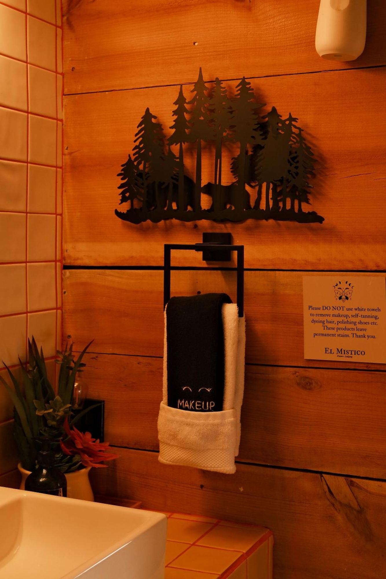 Vila Crows Nest Treehouse At El Mstico Ranch Nogal Exteriér fotografie